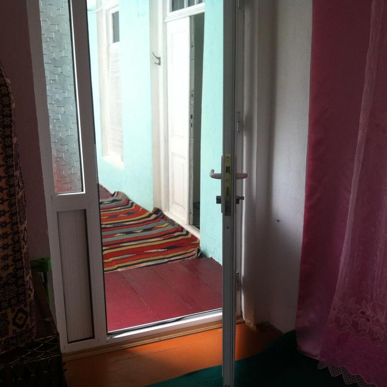 Ilgar'S Hostel Şǝki Екстериор снимка